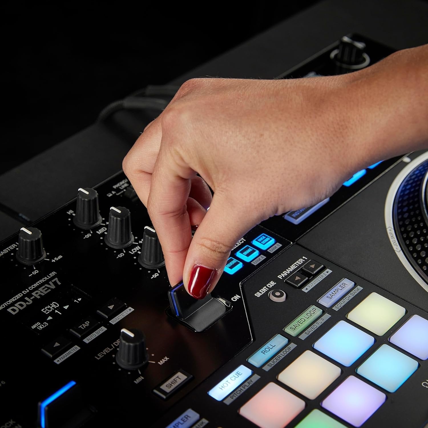 Pioneer DJ DDJ-REV7 DJ Controller